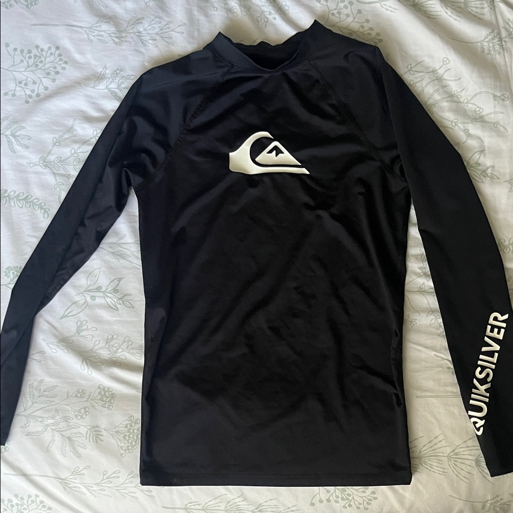 Quiksilver Long Sleeve Rash Guard Youth XL